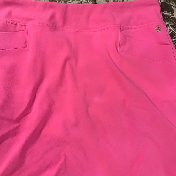 Lilly Pulitzer pink Golf Skort - Picture 2 of 6